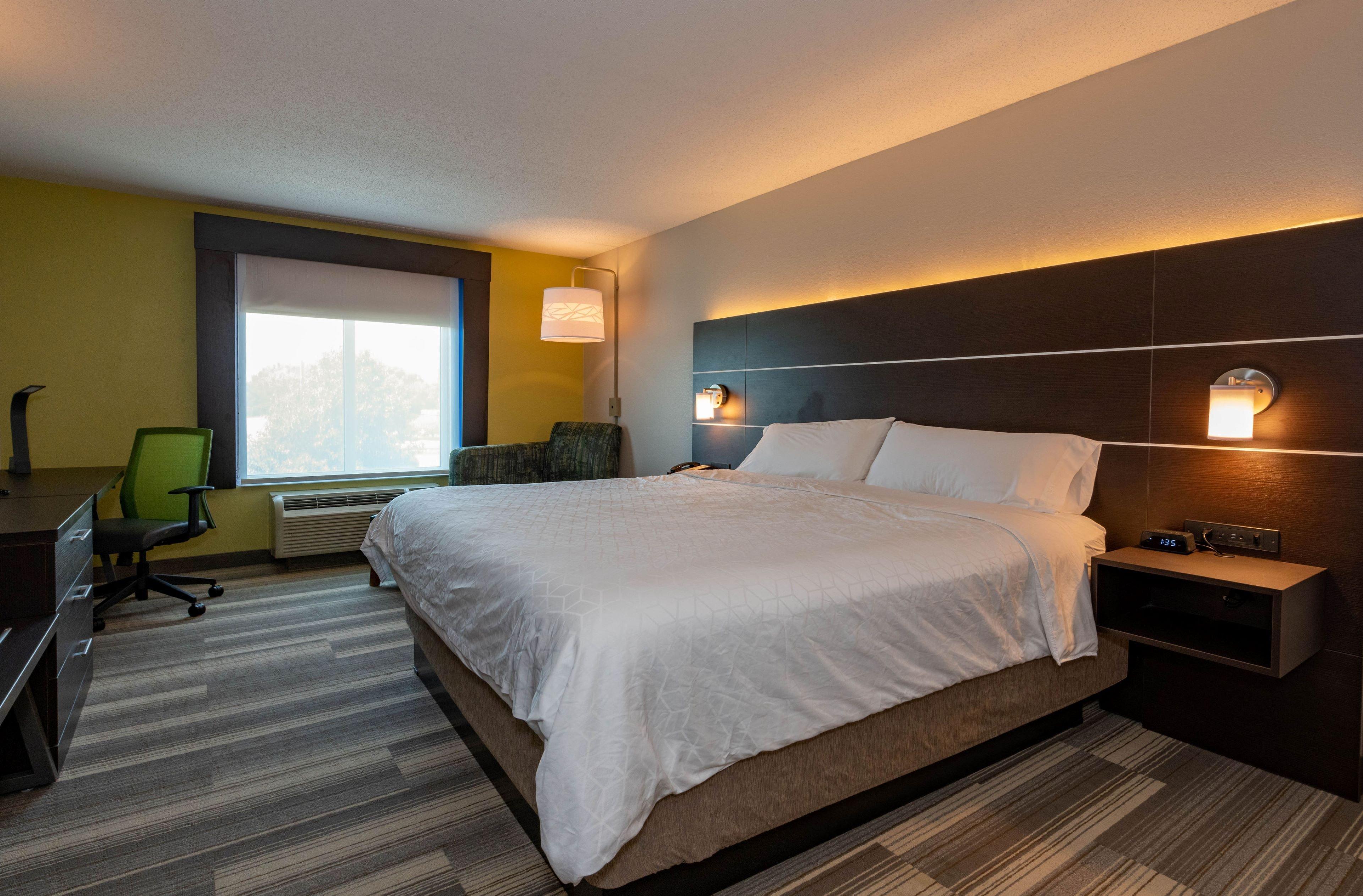Holiday Inn Express Hotel & Suites Kansas City - Grandview By Ihg Eksteriør billede