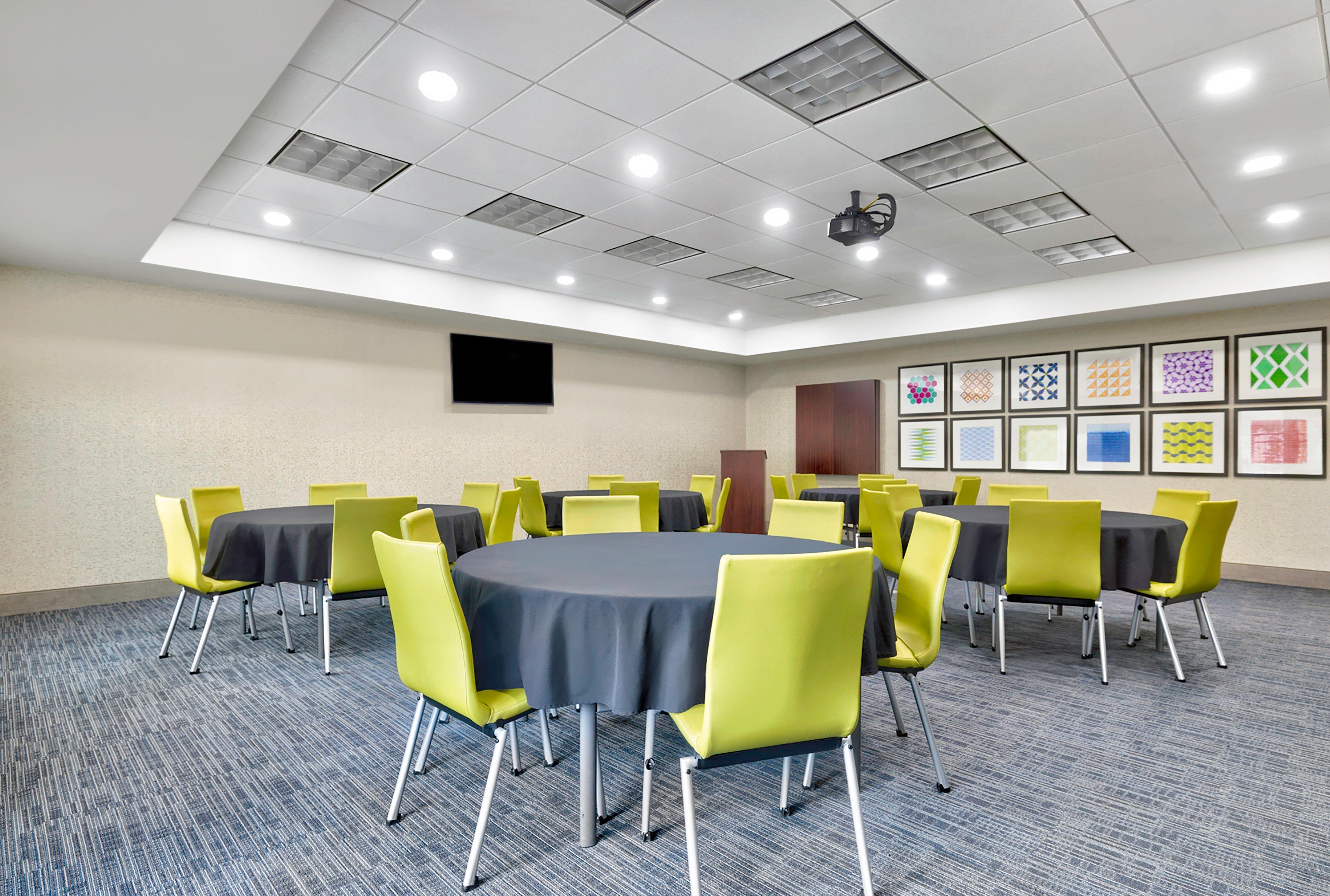 Holiday Inn Express Hotel & Suites Kansas City - Grandview By Ihg Eksteriør billede