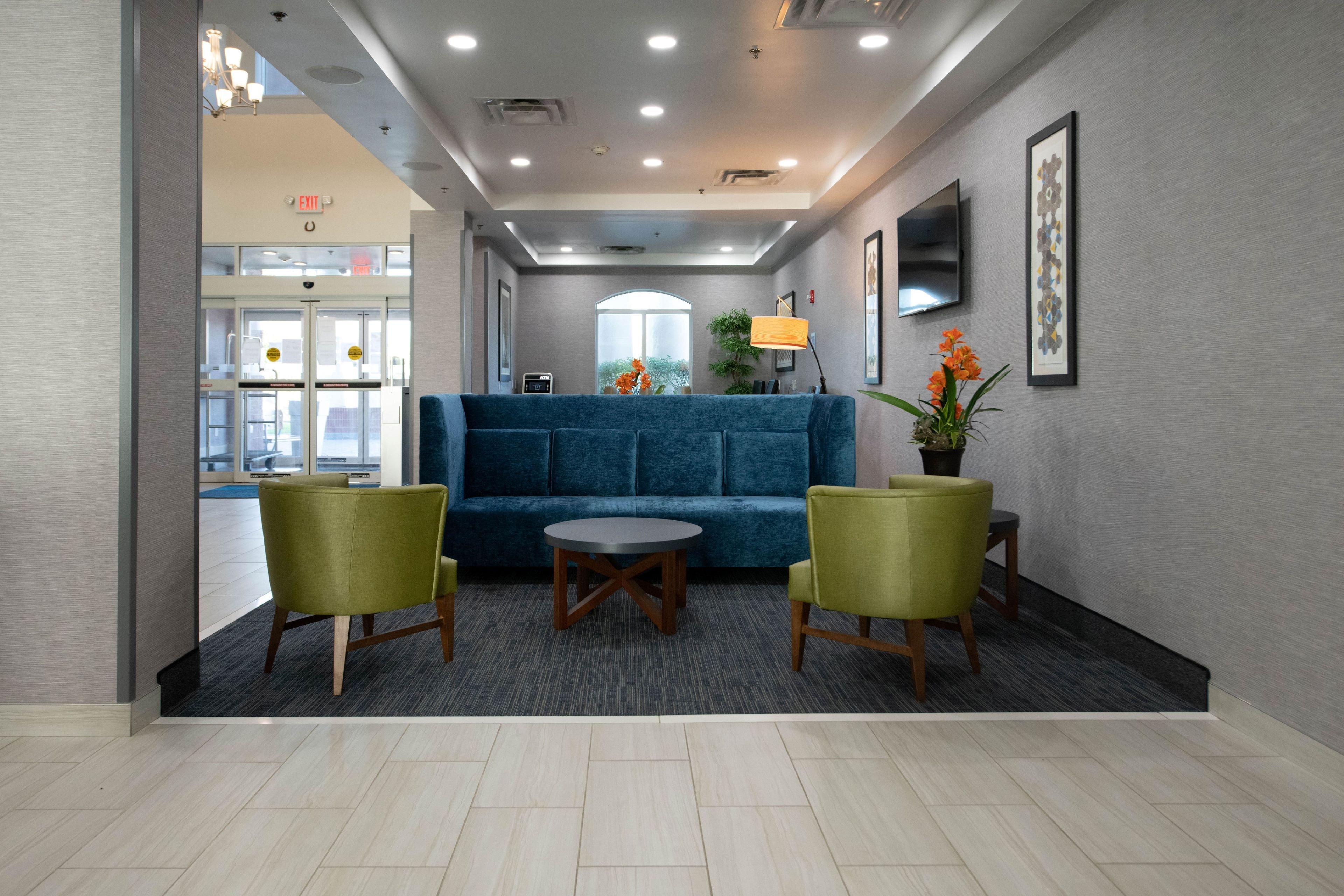 Holiday Inn Express Hotel & Suites Kansas City - Grandview By Ihg Eksteriør billede