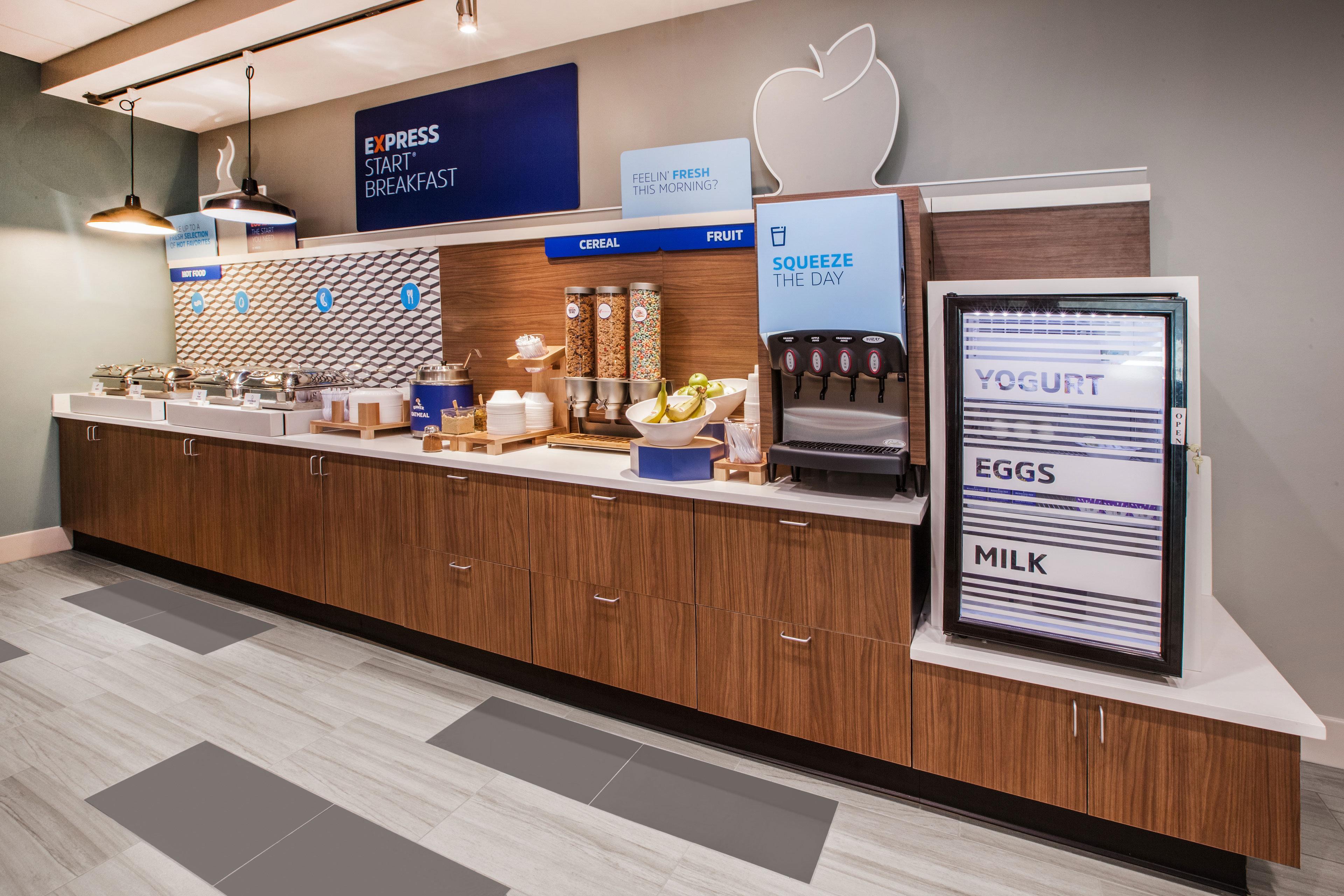 Holiday Inn Express Hotel & Suites Kansas City - Grandview By Ihg Eksteriør billede